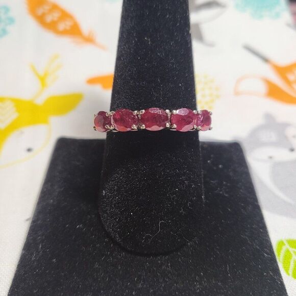 Niassa Ruby 5 Stone Sterling Silver Ring - Picture 1 of 6